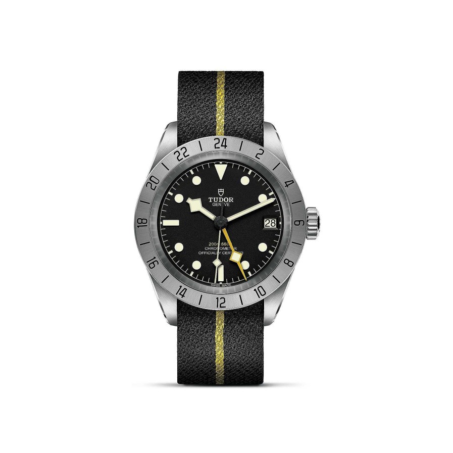 TUDOR Montre Tudor Black Bay Pro Bo Tier En Acier 39 Mm, Bracelet En Tissu Noir Avec Bande Jaune