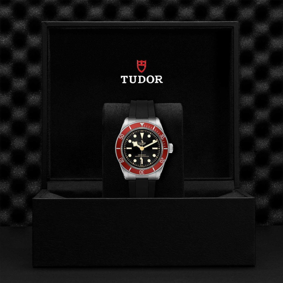 TUDOR Montre Tudor Black Bay Bo Tier En Acier, 41 Mm, Bracelet En Caoutchouc Noir