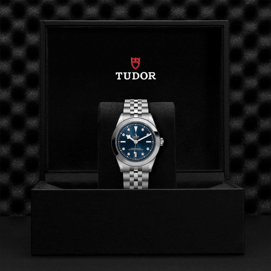 TUDOR Montre Tudor Black Bay 39 Bo Tier En Acier, 39 Mm, Bracelet En Acier