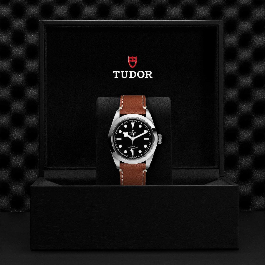 TUDOR Montre Tudor Black Bay 41 Bo Tier En Acier 41 Mm, Bracelet En Cuir Brun