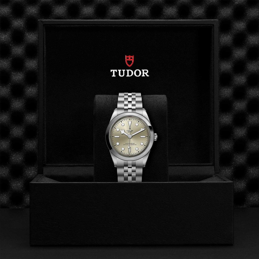 TUDOR Montre Tudor Black Bay 41 Bo Tier En Acier, 41 Mm, Bracelet En Acier